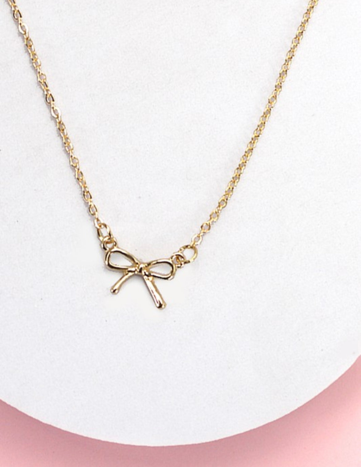 Bow Necklace